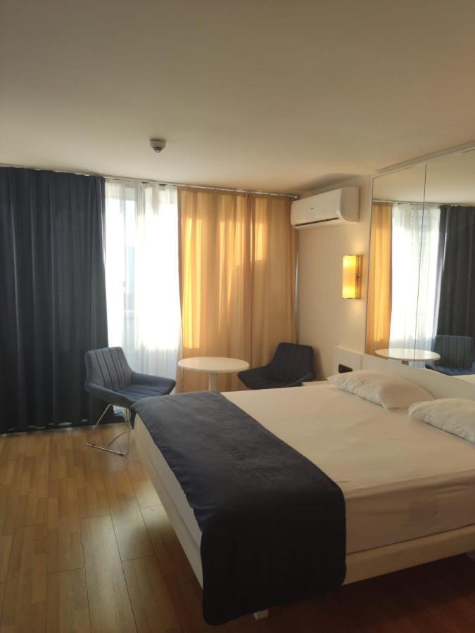Orbi Twin Tower Apartement Batumi Esterno foto